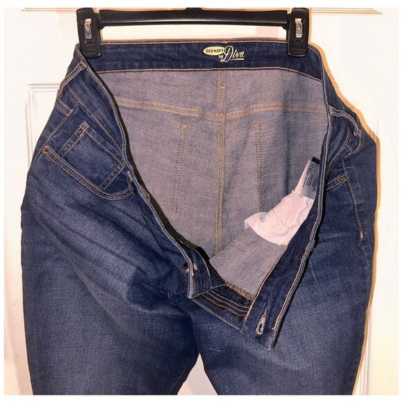 The Diva by Old Navy Boot Cut Leg Women's Stretch Blue Jeans Size 16 Reg - Picture 5 of 6